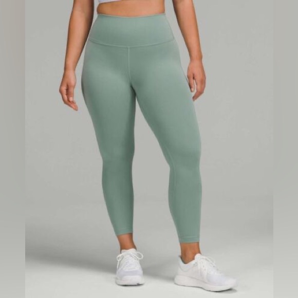 Lululemon Wunder Train Contour Fit High-Rise Tight 25"
Misty Glade - Picture 2 of 8